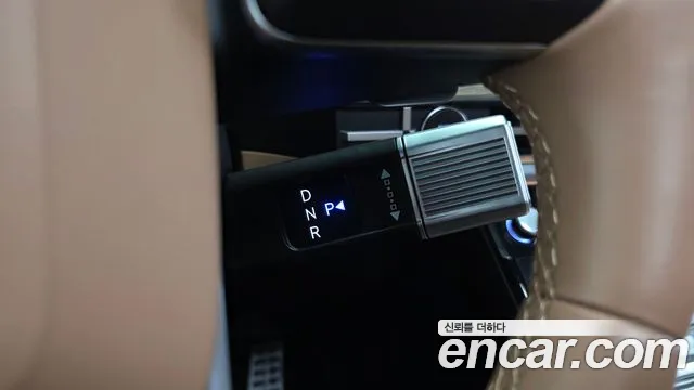 Hyundai Santa Fe 2024 thumb 9