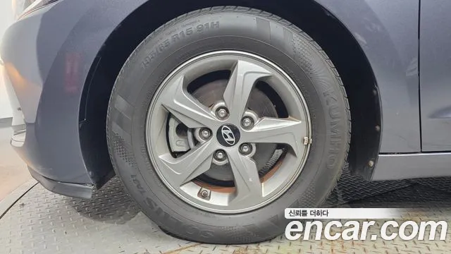 Hyundai Avante 2015 thumb 5
