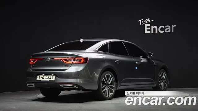 Renault-KoreaSamsung Megane 2016 thumb 2