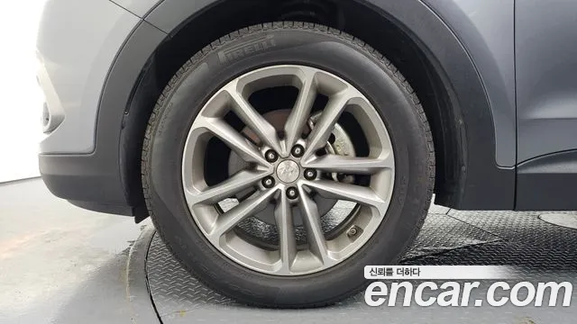 Hyundai Santa Fe 2016 thumb 5