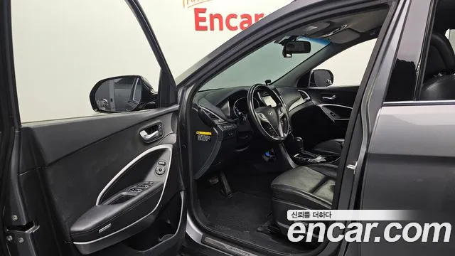 Hyundai Santa Fe 2016 thumb 10