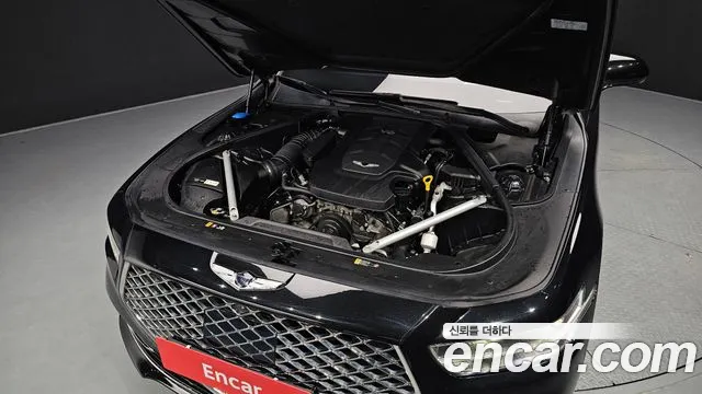 Genesis G90 2019 thumb 6