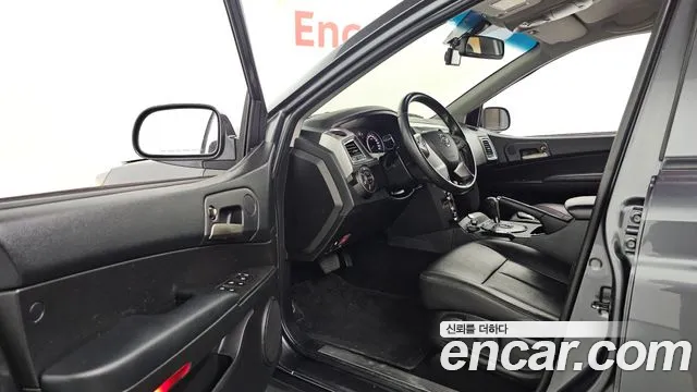 KG_Mobility_Ssangyong KORANDO 2017 thumb 10