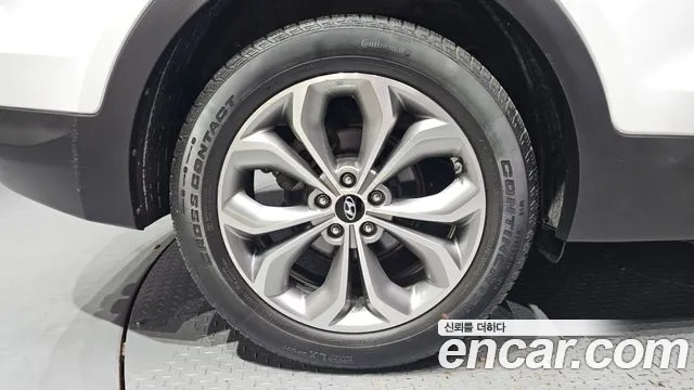 Hyundai Santa Fe 2014 thumb 5