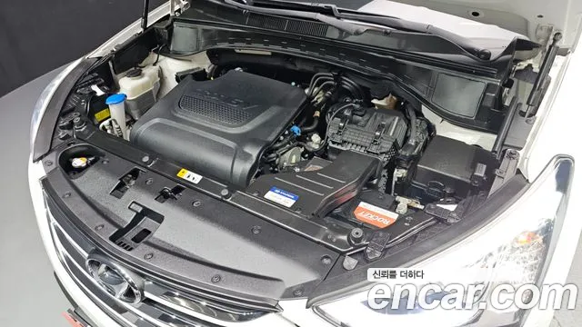 Hyundai Santa Fe 2014 thumb 6