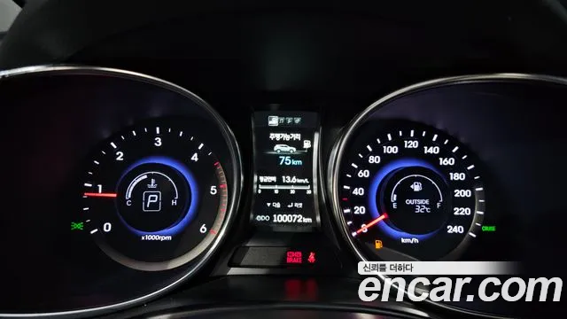 Hyundai Santa Fe 2014 thumb 8