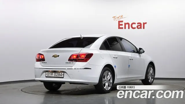 ChevroletGMDaewoo Cruze 2016 thumb 2