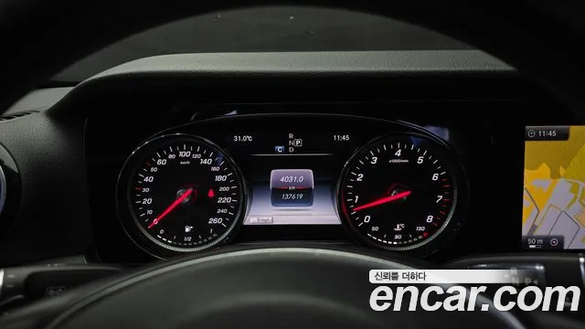 Mercedes-Benz E-Класс 2017 thumb 8