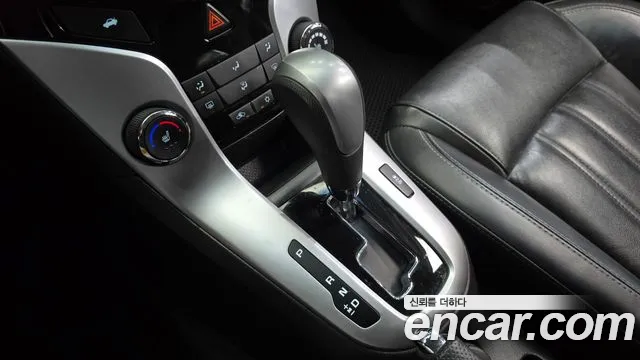 ChevroletGMDaewoo Cruze 2015 thumb 9