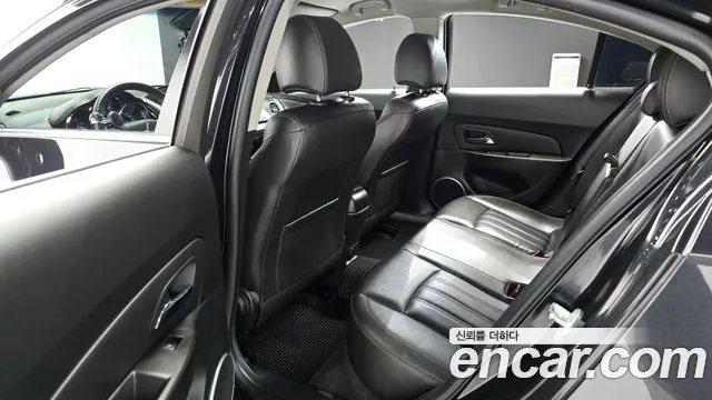 ChevroletGMDaewoo Cruze 2015 thumb 11