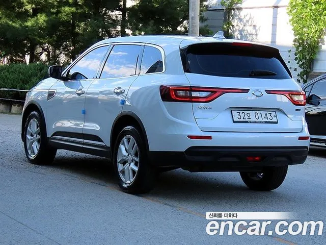 Renault-KoreaSamsung Koleos 2016 thumb 3