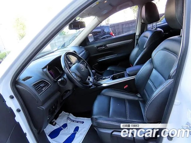 Renault-KoreaSamsung Koleos 2016 thumb 5