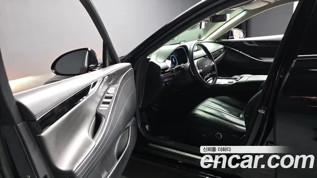 Genesis G80 2020 thumb 10