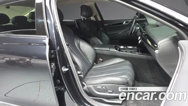 Genesis G80 2020 thumb 11