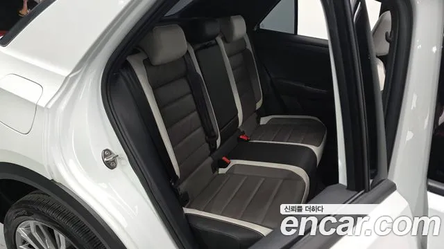 Volkswagen T-Roc 2022 thumb 11