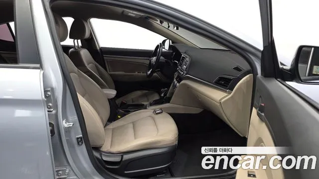 Hyundai Avante 2019 thumb 11