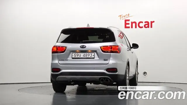Kia Sorento 2018 thumb 4