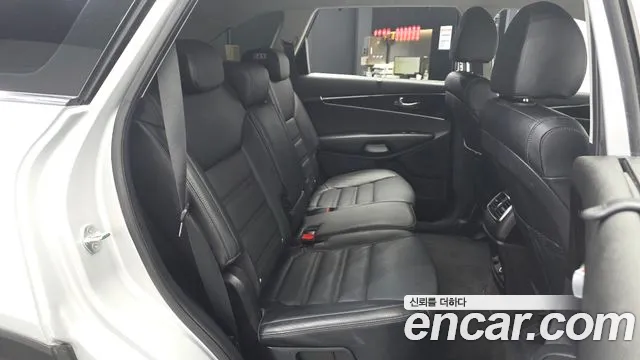 Kia Sorento 2018 thumb 12
