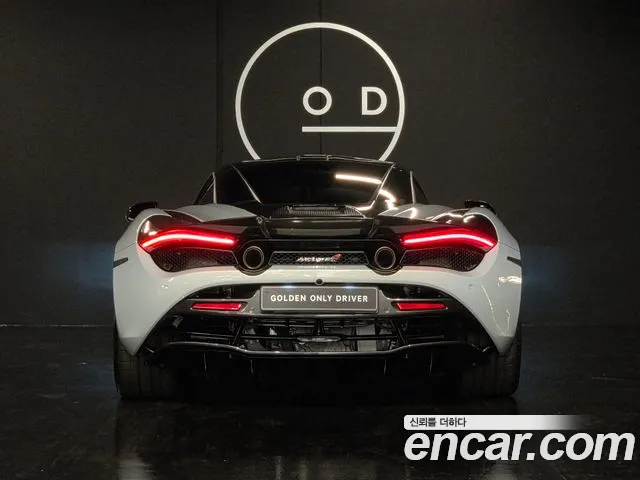 Mclaren 720S 2017 thumb 4