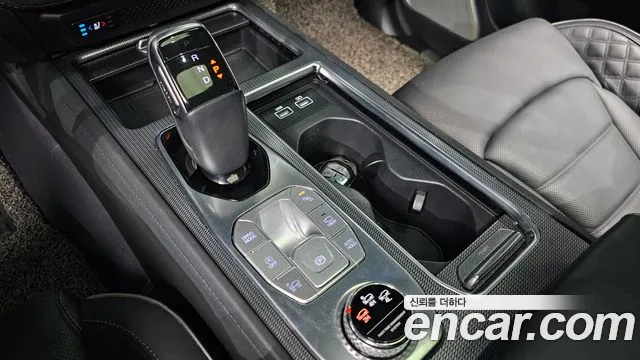 KG_Mobility_Ssangyong Rexton 2022 thumb 9