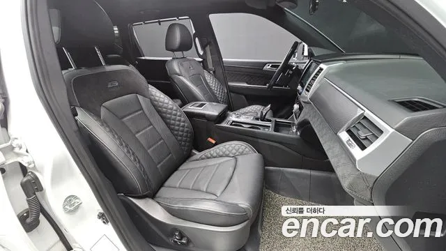 KG_Mobility_Ssangyong Rexton 2022 thumb 11