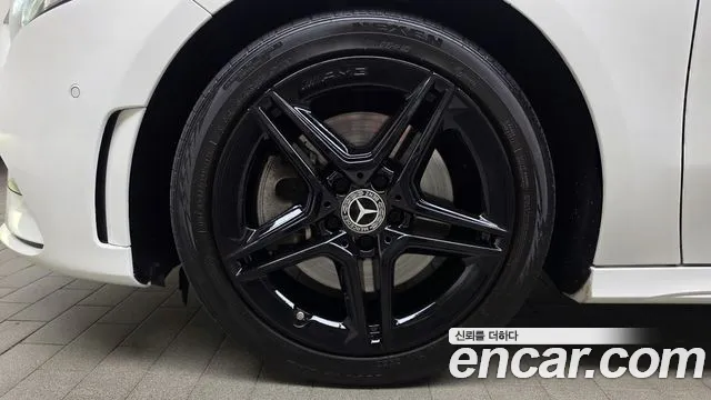 Mercedes-Benz A-Класс 2022 thumb 4