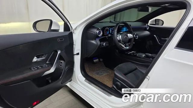 Mercedes-Benz A-Класс 2022 thumb 9