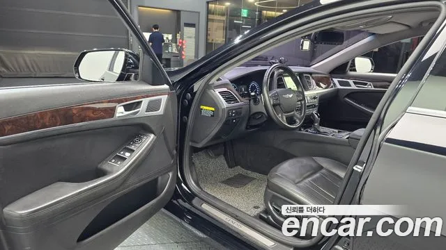 Hyundai Genesis 2016 thumb 10