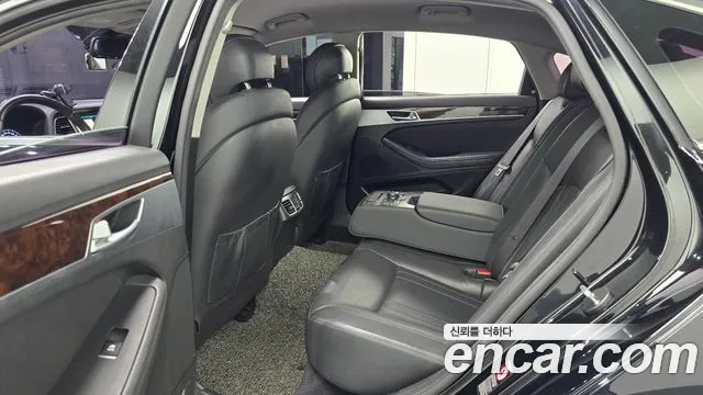 Hyundai Genesis 2016 thumb 12
