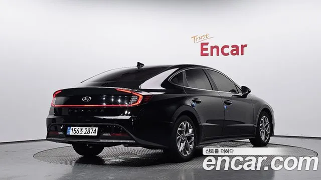 Hyundai Sonata 2022 thumb 2