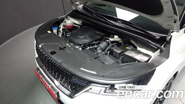 Kia Carnival 2023 thumb 6