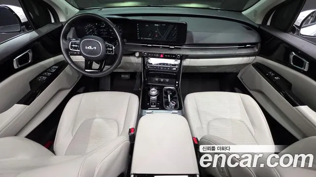 Kia Carnival 2023 thumb 7