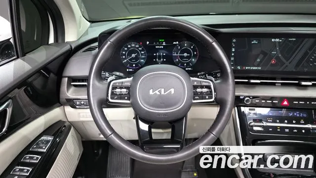 Kia Carnival 2023 thumb 12