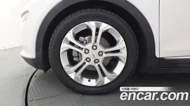 ChevroletGMDaewoo Bolt 2018 thumb 5