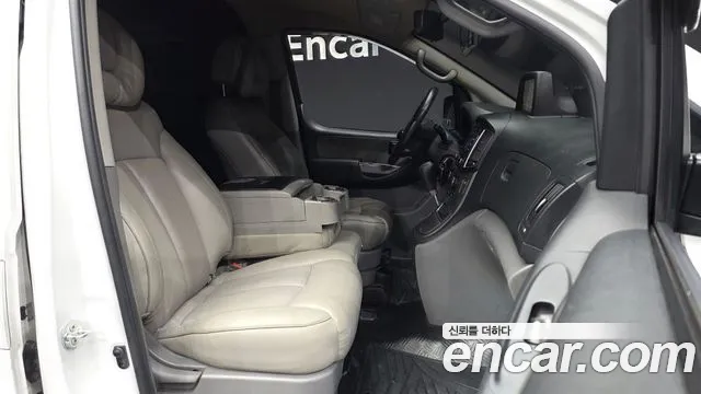 Hyundai Starex 2020 thumb 11
