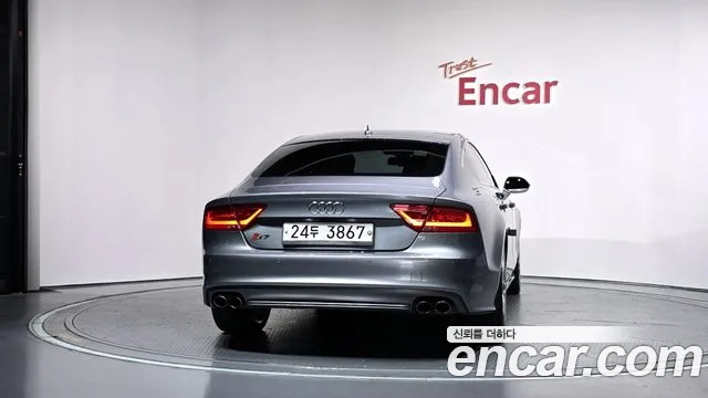Audi S7 2014 thumb 4
