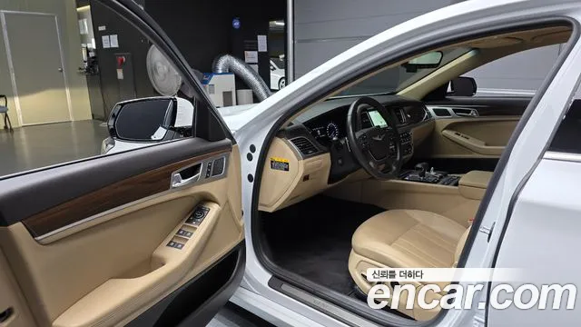 Genesis G80 2019 thumb 10