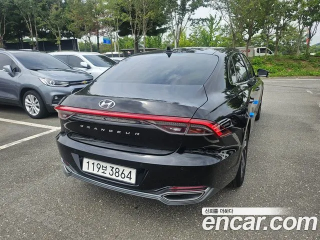 Hyundai Grandeur 2022 thumb 3