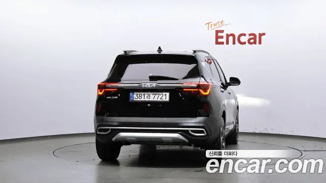Kia Seltos 2022 thumb 4