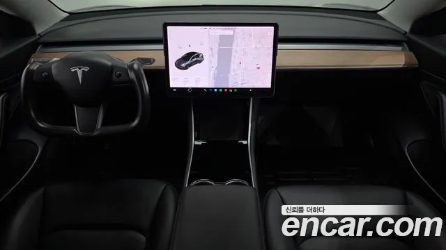 Tesla Model 3 2020 thumb 7