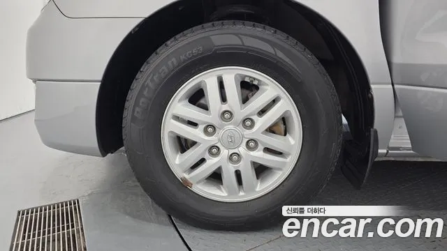 Hyundai Starex 2017 thumb 5