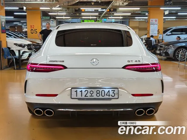 Mercedes-Benz AMG GT 2020 thumb 3