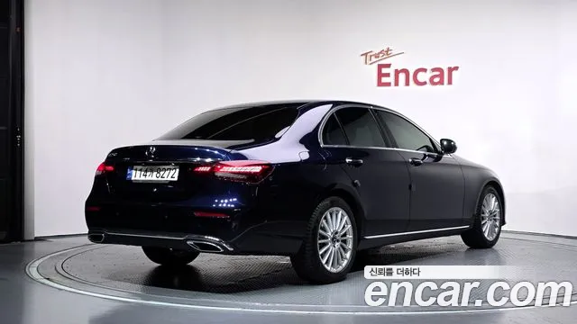 Mercedes-Benz E-Класс 2021 thumb 2