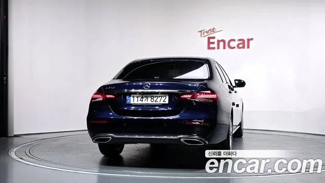 Mercedes-Benz E-Класс 2021 thumb 4