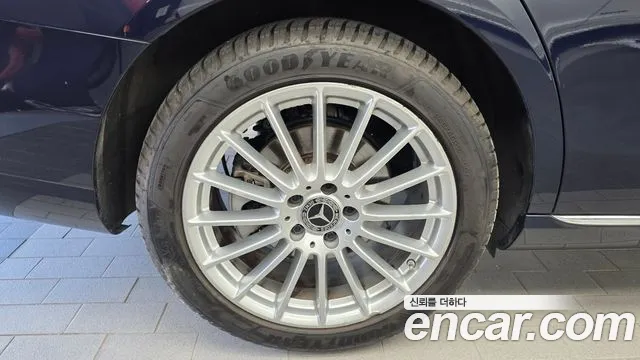 Mercedes-Benz E-Класс 2021 thumb 5