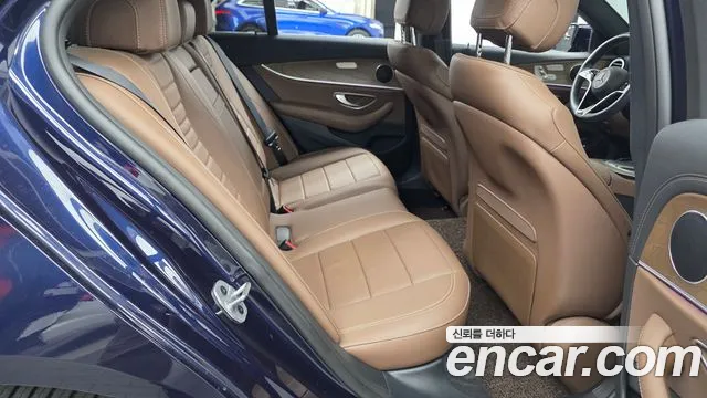 Mercedes-Benz E-Класс 2021 thumb 11