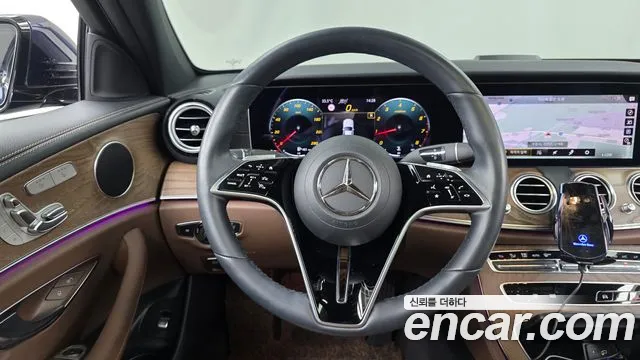 Mercedes-Benz E-Класс 2021 thumb 12