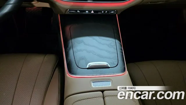 Mercedes-Benz E-Класс 2024 thumb 9
