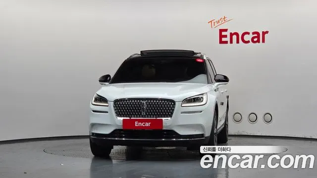 Lincoln Corsair 2020 thumb 3
