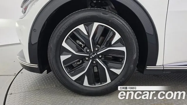 Kia EV6 2022 thumb 5